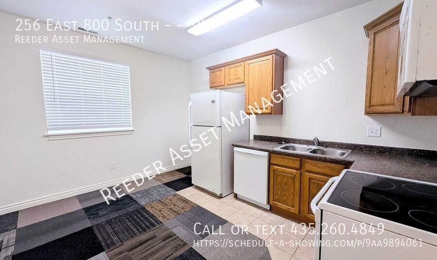 256 E 800 S #39A - Photo 3 of 6