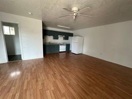 featured image of 606 N 6th St