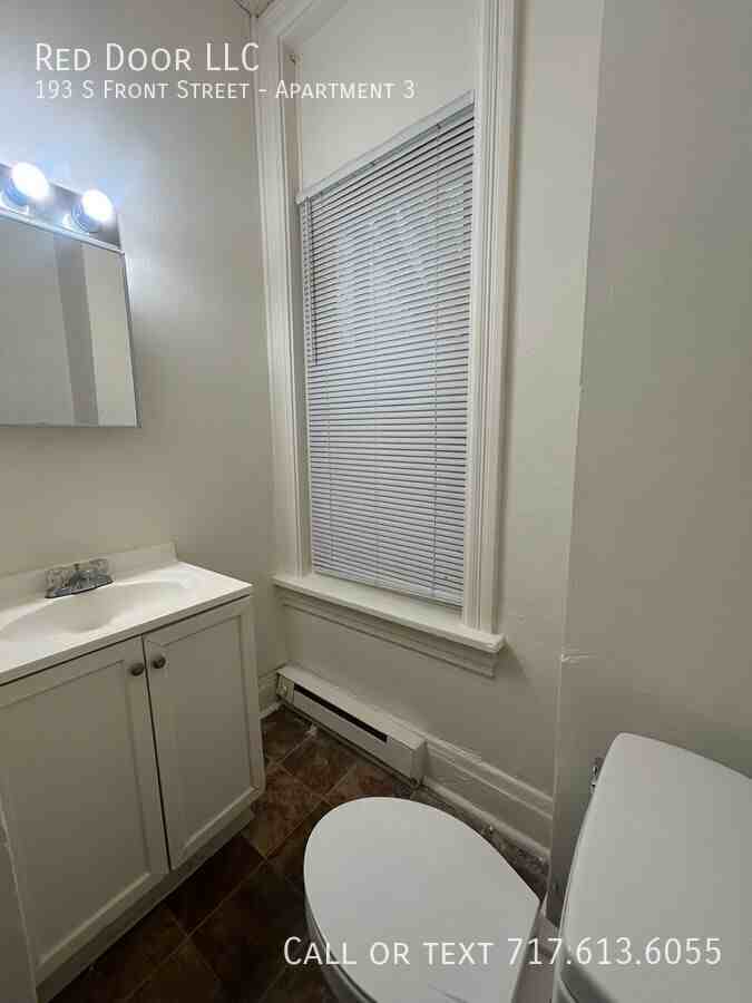 193 S Front St #3 - Photo 5 of 12