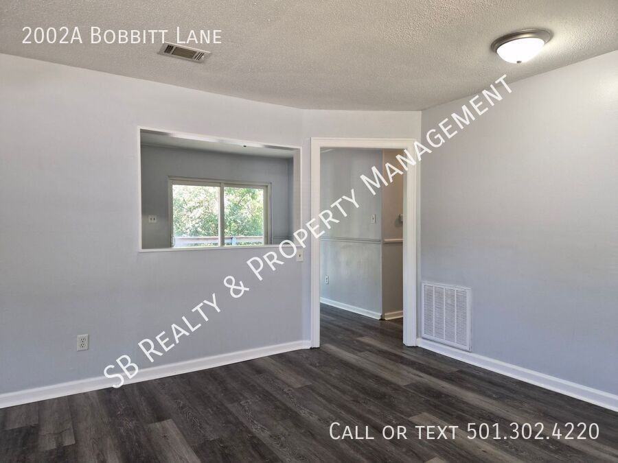 2002A Bobbitt Ln - Photo 4 of 24