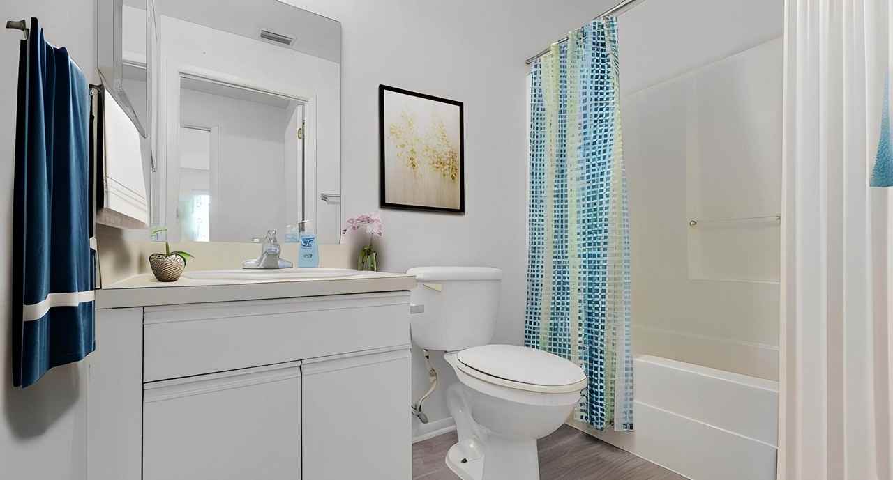 1350 Westover St - Photo 6 of 39