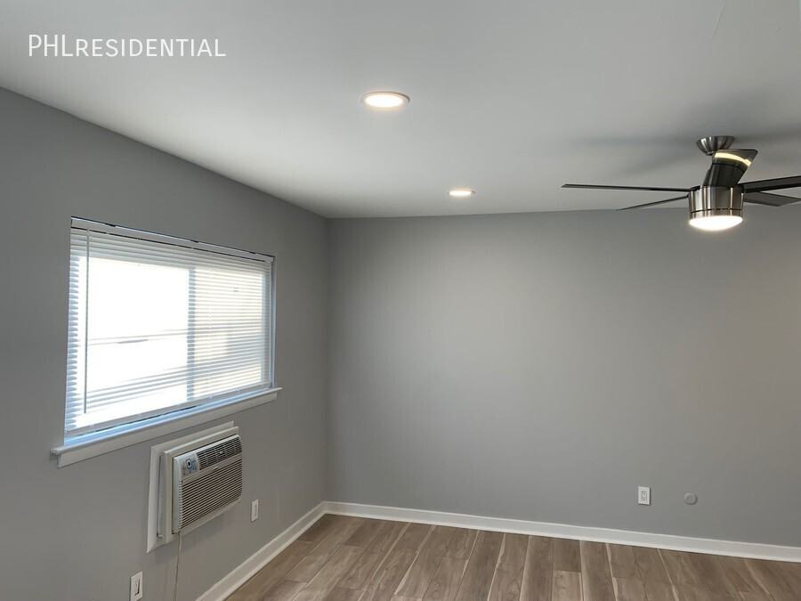 5424 Rising Sun Ave #2B - Photo 2 of 10