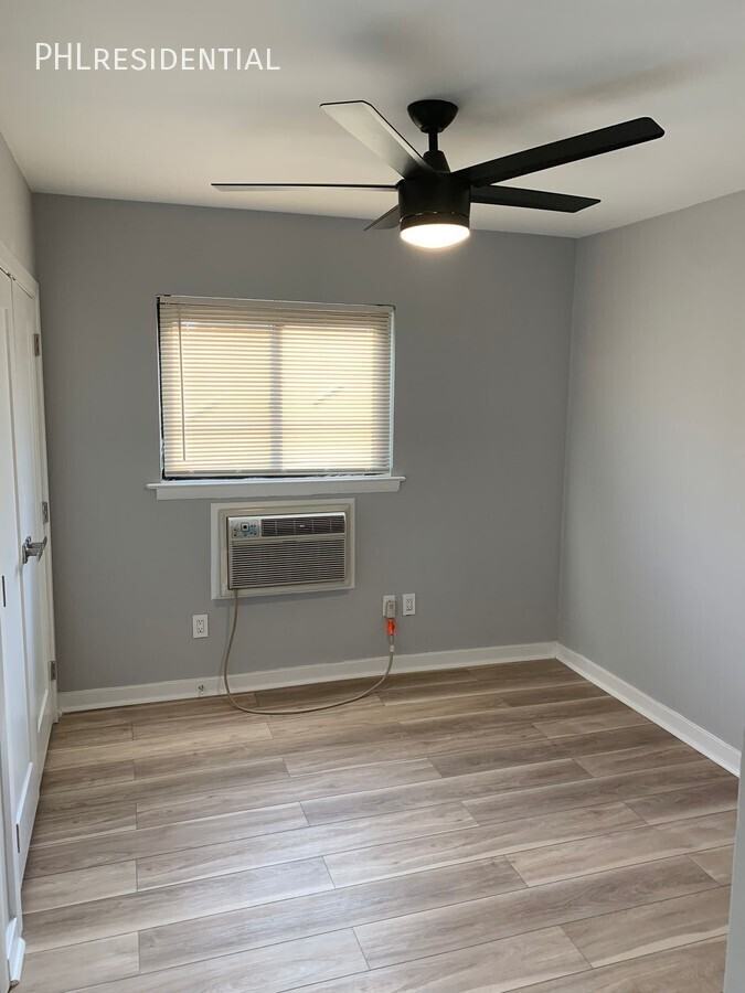 5424 Rising Sun Ave #2B - Photo 6 of 10