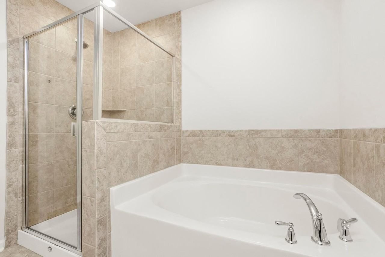 4221 Grapevine Loop - Photo 7 of 28