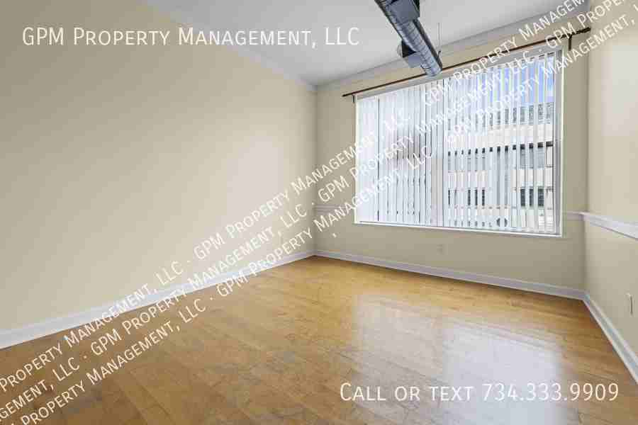 412 Grand River Avenue #2 - Photo 3 of 17