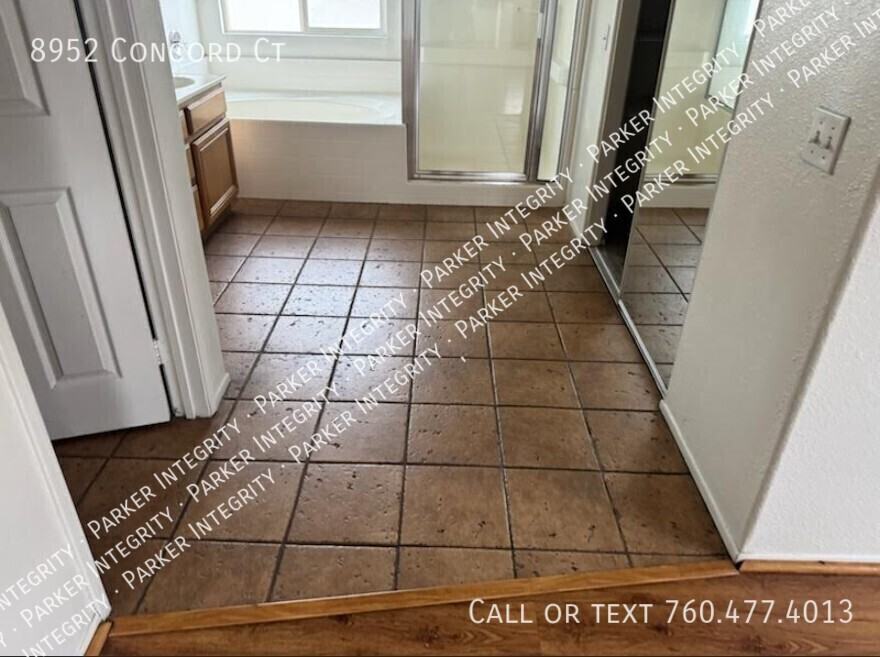 8952 Concord Ct - Photo 5 of 34