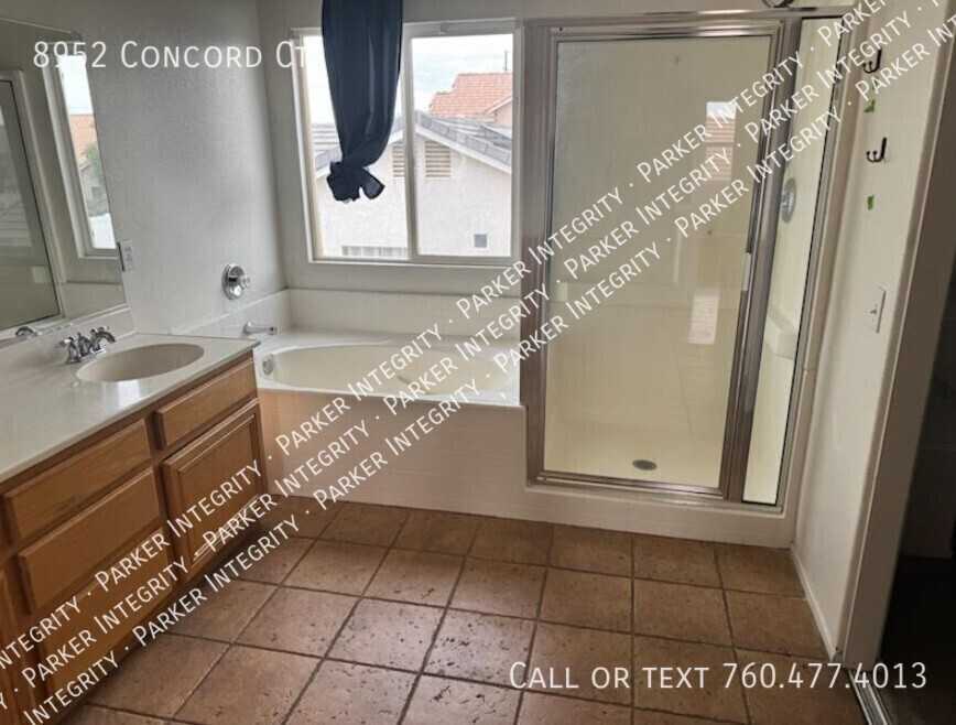 8952 Concord Ct - Photo 6 of 34