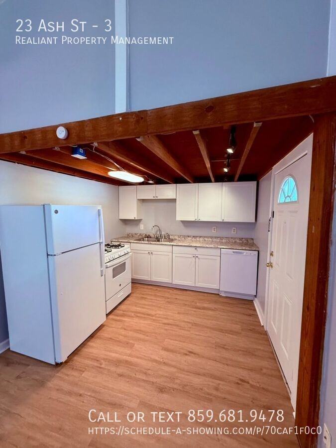 23 Ash St #3 - Photo 2 of 9