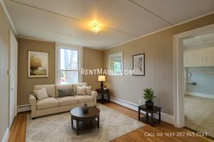 featured image of 17 Boutelle Avenue #3