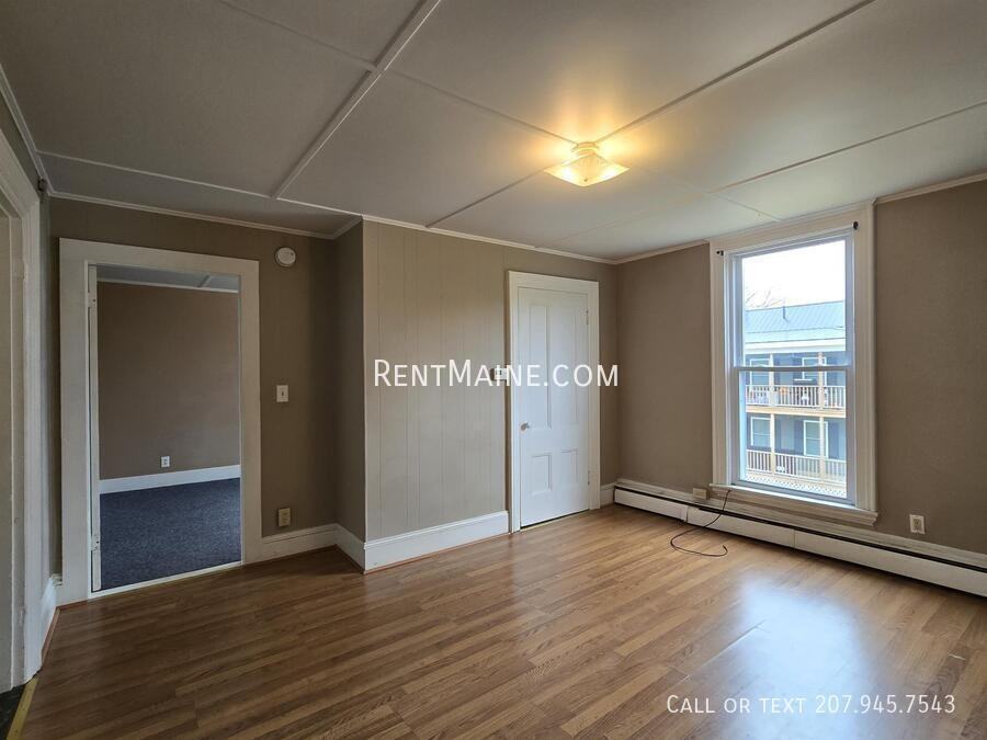 17 Boutelle Ave #3 - Photo 4 of 25