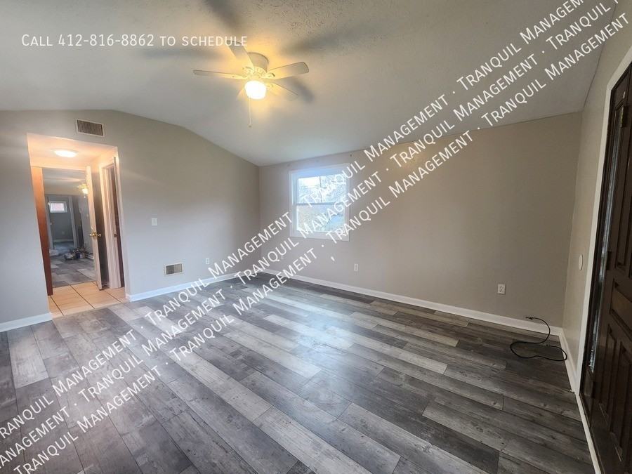 542 Reed St - Photo 5 of 14