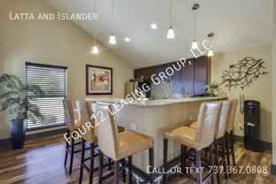 Convict Hill & Islander #1213 - Photo 1 of 1