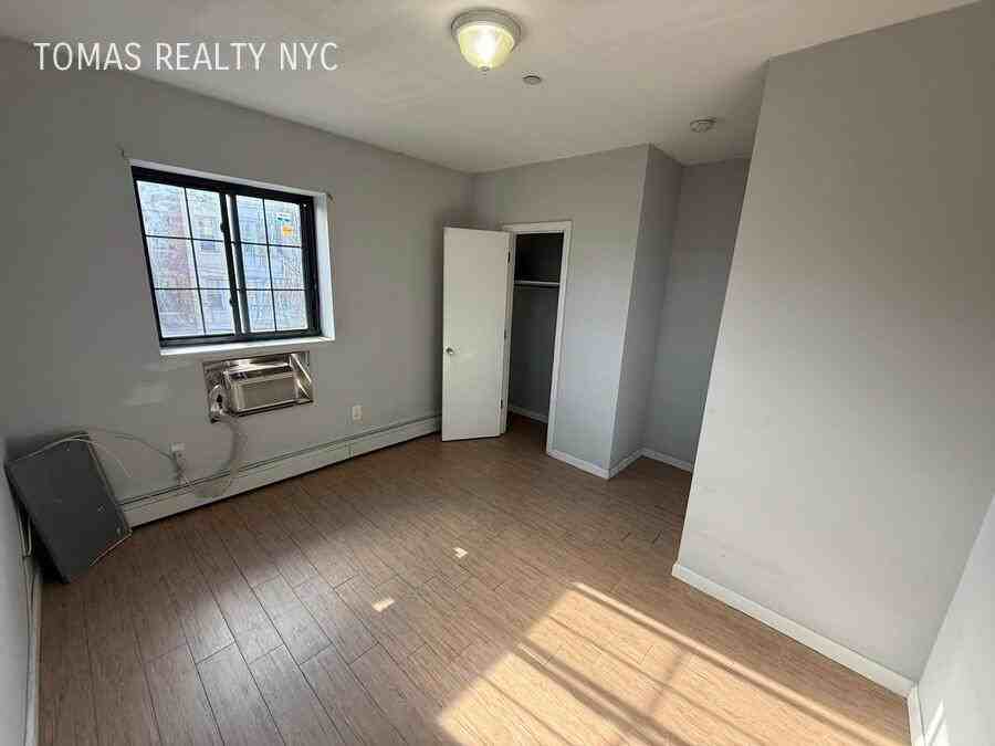 725 East 181st Street #3A - Photo 3 of 9