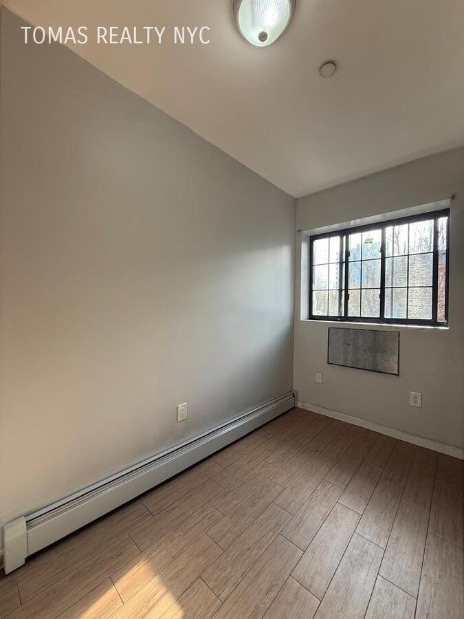 725 East 181st Street #3A - Photo 4 of 9