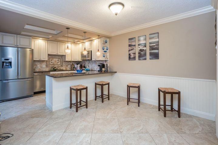 130 1st Terrace - Photo 5 of 8