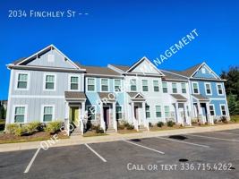 featured image of 2034 Finchley St #1