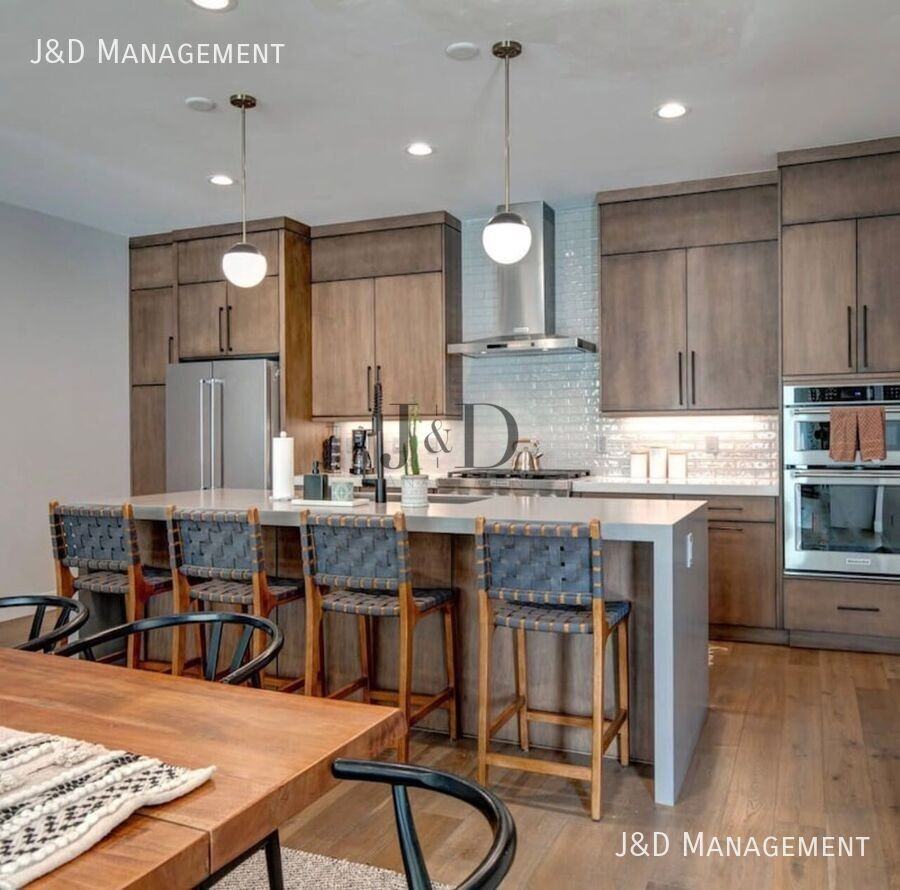 807 E Klaim Dr - Photo 3 of 25