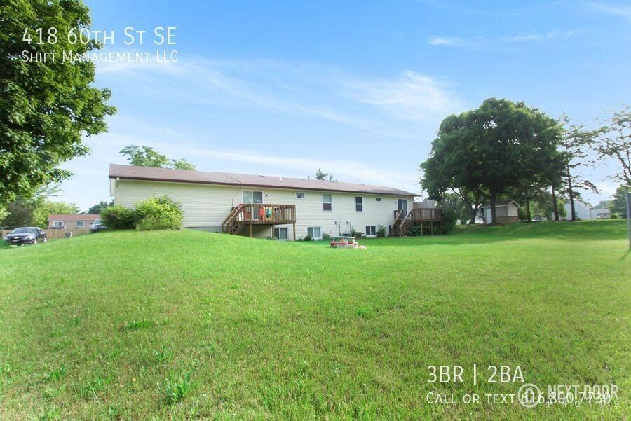 418 60th St Se - Photo 3 of 27