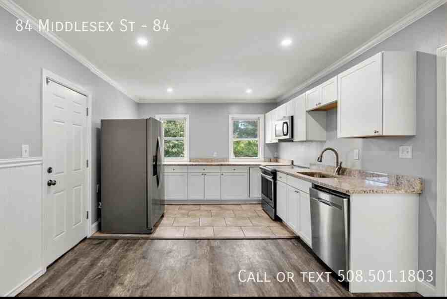 84 Middlesex Street #84 - Photo 2 of 18