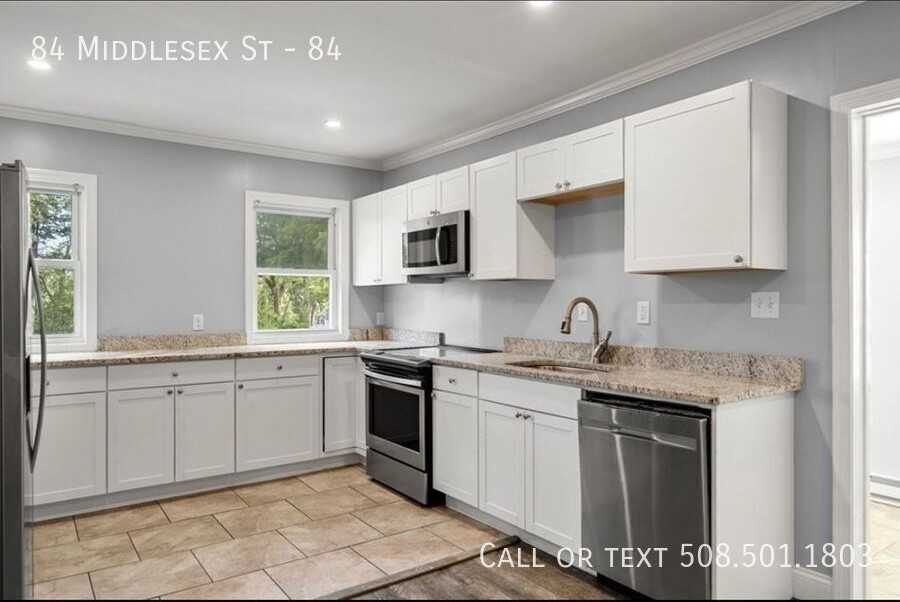 84 Middlesex Street #84 - Photo 3 of 18