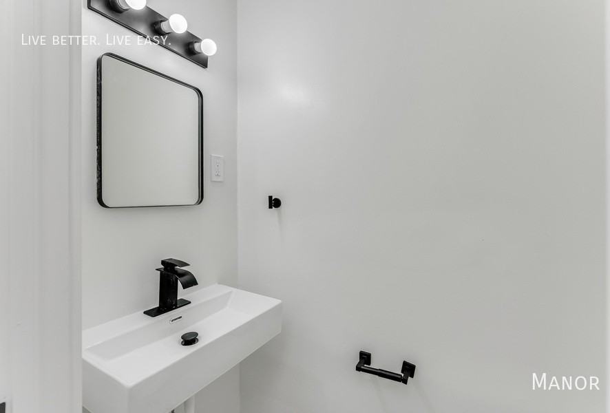 6200 Old Harding Hwy #E3 - Photo 3 of 16