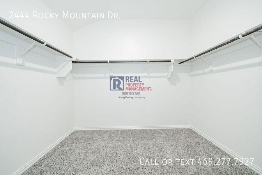 2444 Rocky Mountain Drive - Photo 7 of 37