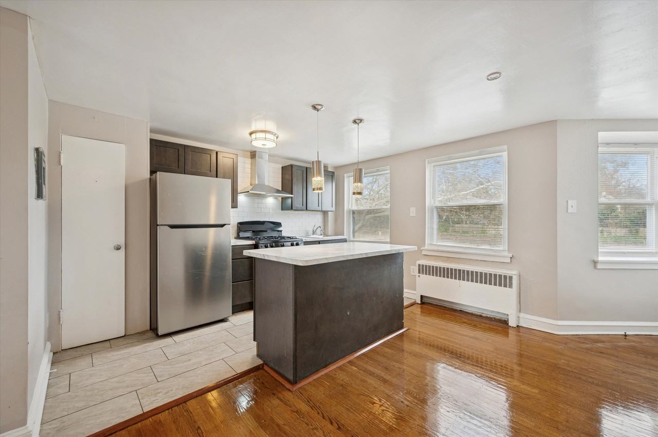 6752 Blakemore Street #B2 - Photo 2 of 8