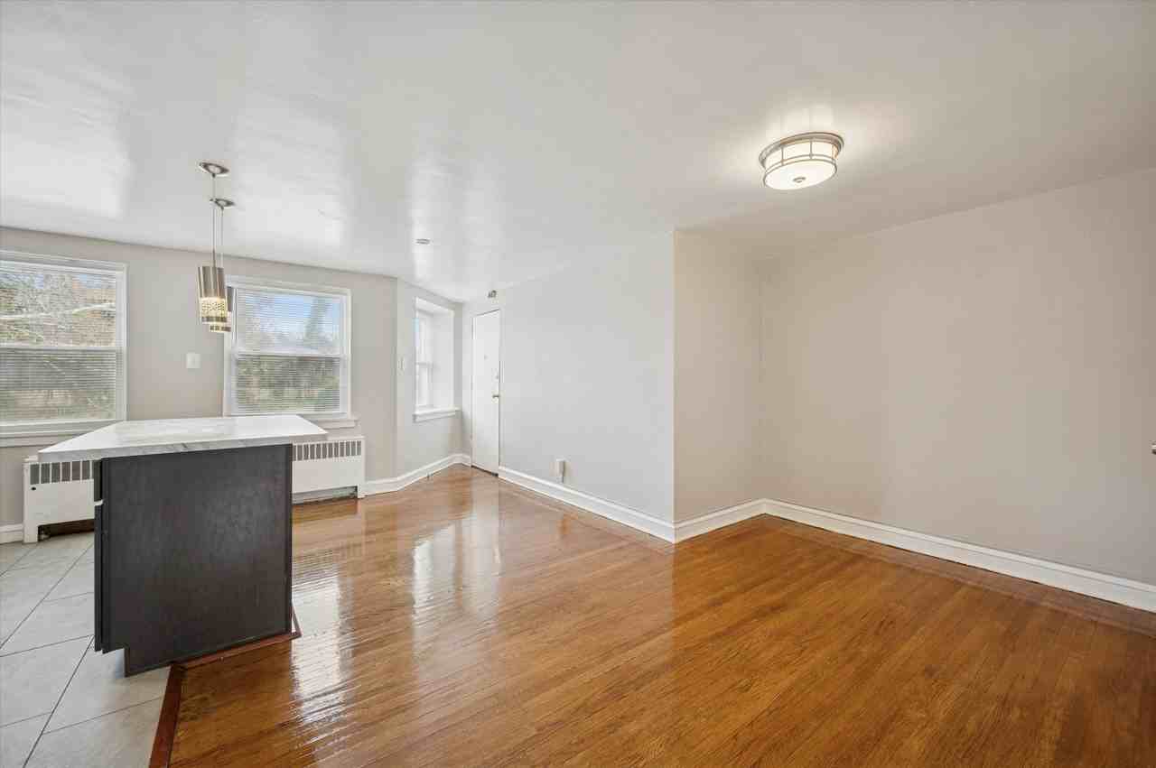 6752 Blakemore Street #B2 - Photo 4 of 8