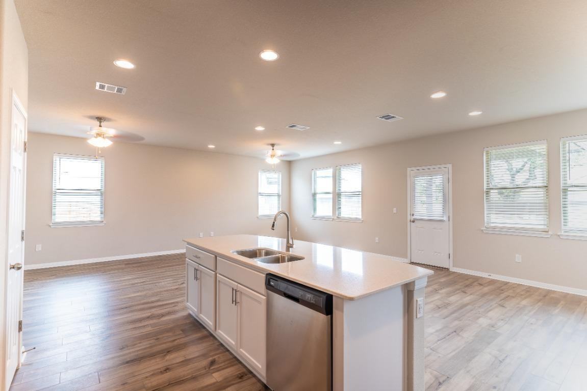 324 Rend Drive #324 - Photo 5 of 15