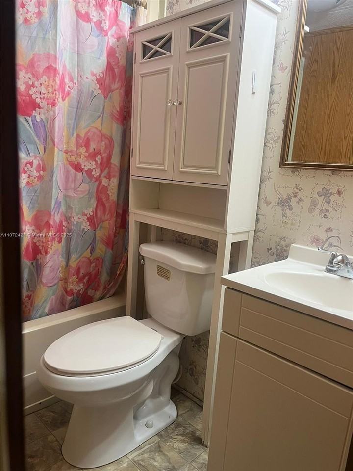 14725 Nw 1st Pkwy #14725RV4 - Photo 3 of 11