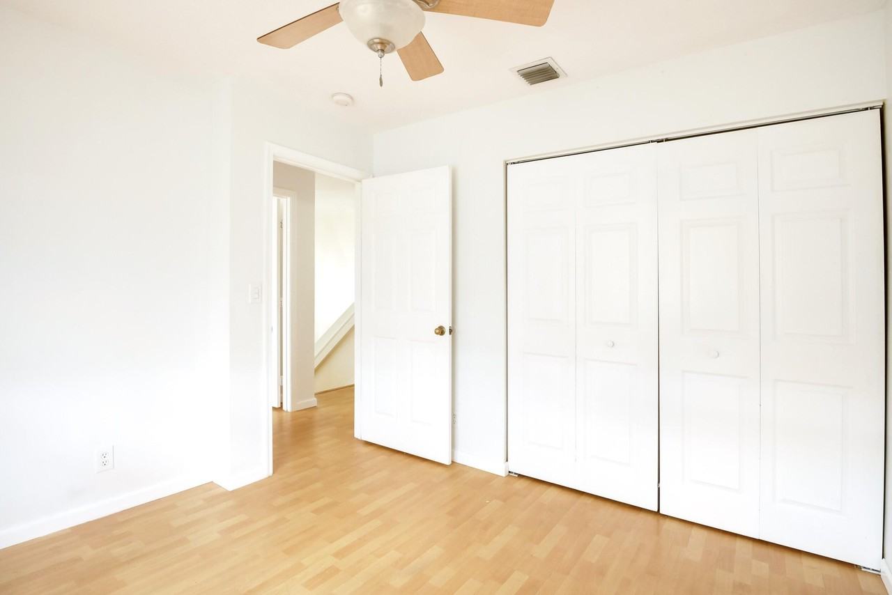 6420 Park Lake Cir #6420 - Photo 6 of 32