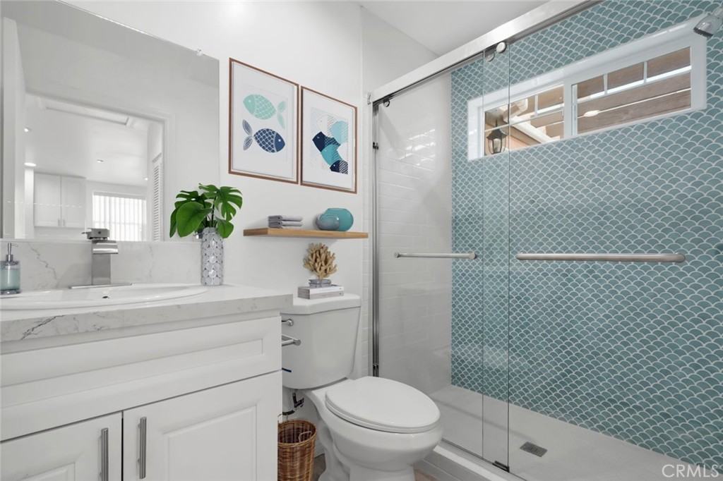 14241 Magnolia Boulevard #14241 - Photo 4 of 7