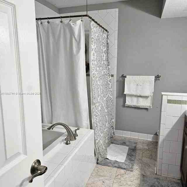 9705 Southwest 214th Terrace #9705 - Photo 2 of 9