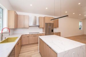 featured image of 3946 3rd Avenue #3946
