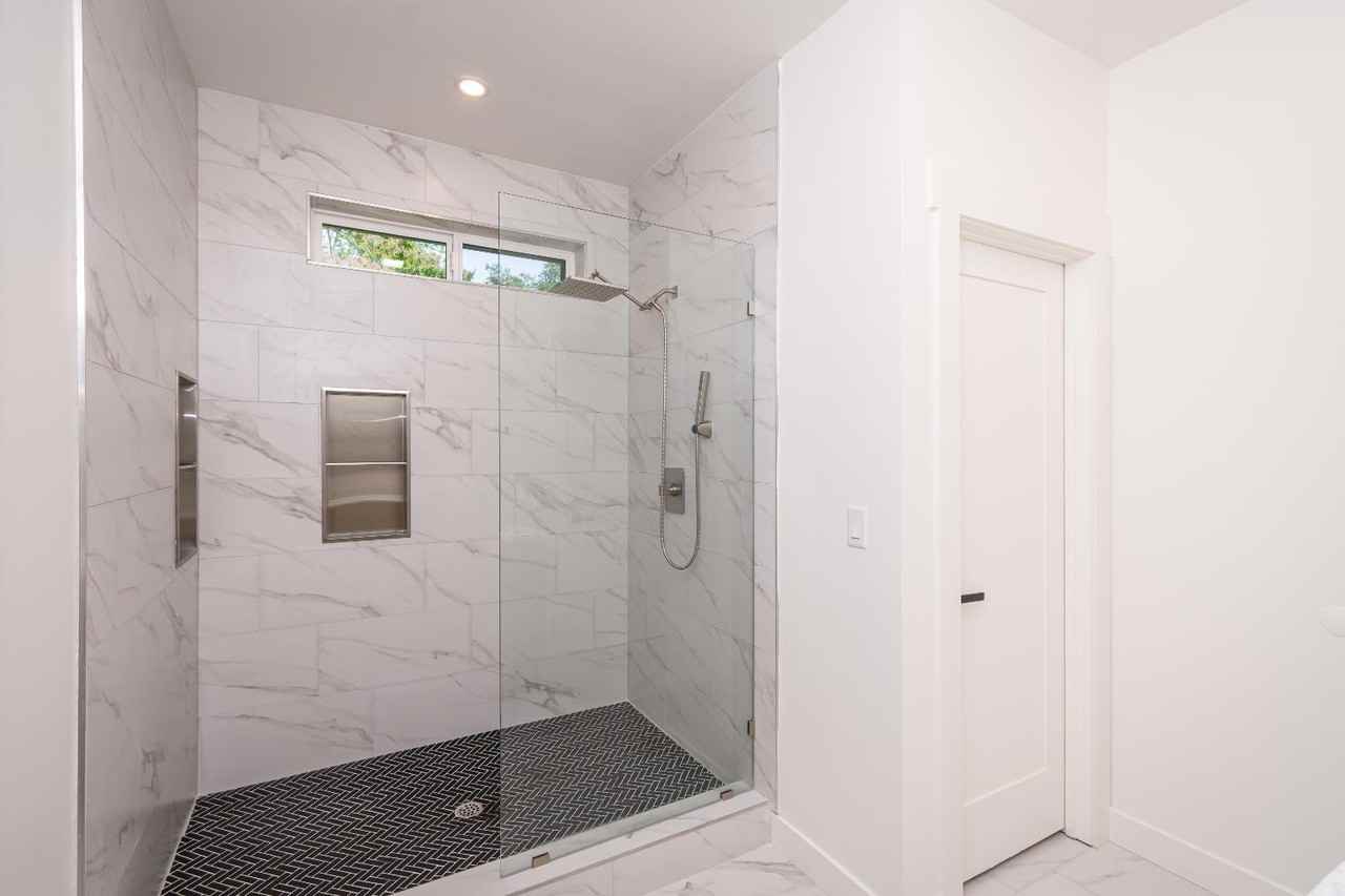 3946 3rd Avenue #3946 - Photo 2 of 30