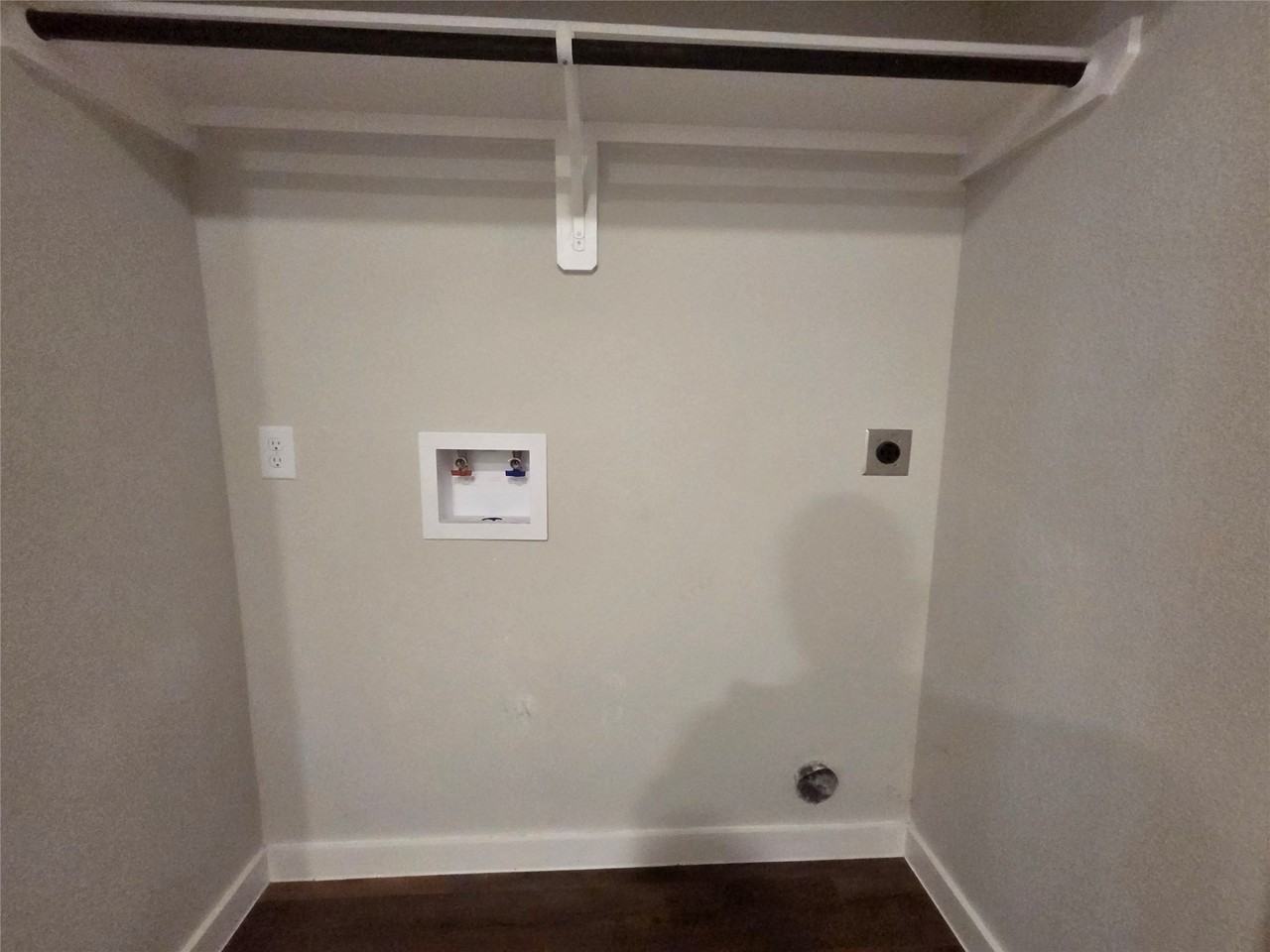 9914 Grosbeak Ln #9914 - Photo 3 of 10