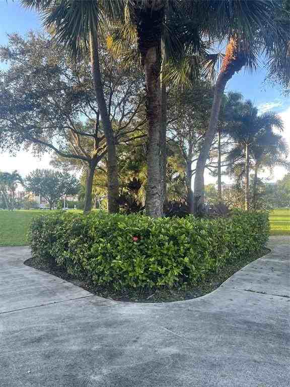 6300 S Falls Circle Dr #6300-412 - Photo 4 of 19