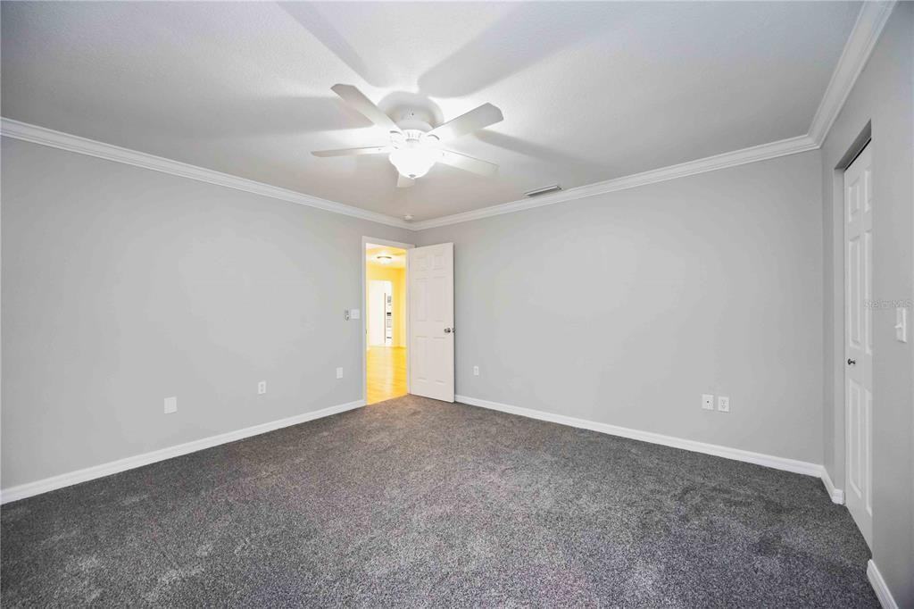 4148 Lancaster Dr #4148 - Photo 3 of 40