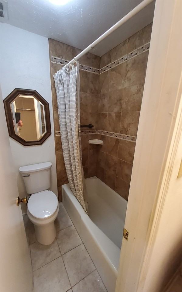 2121 Redwood Drive #2121 - Photo 2 of 11