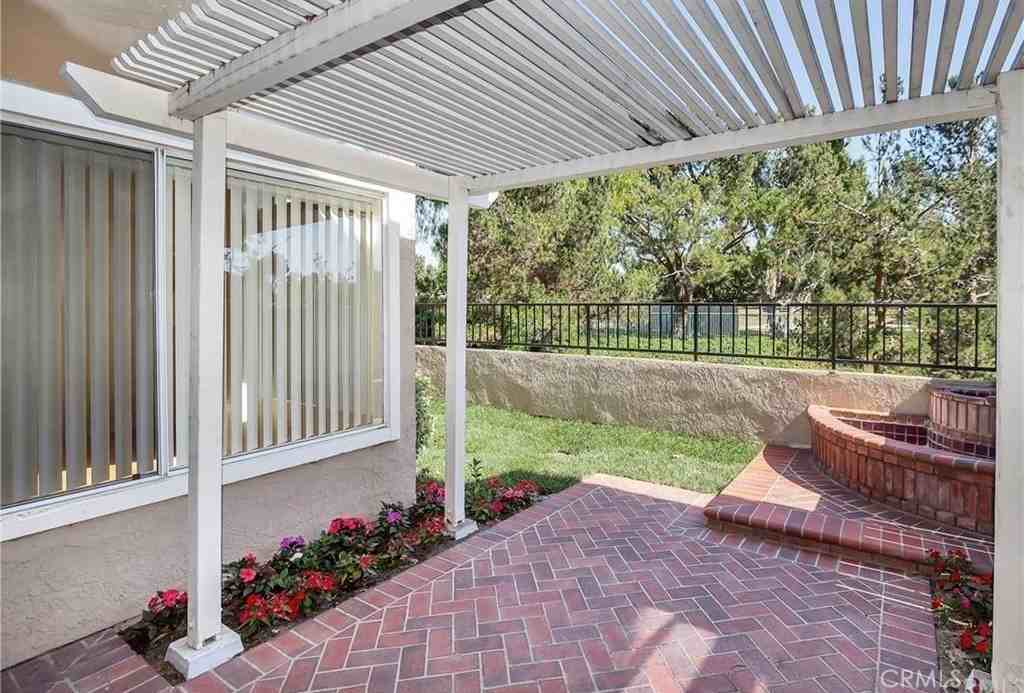 341 Stanford Court #341-26 - Photo 3 of 24