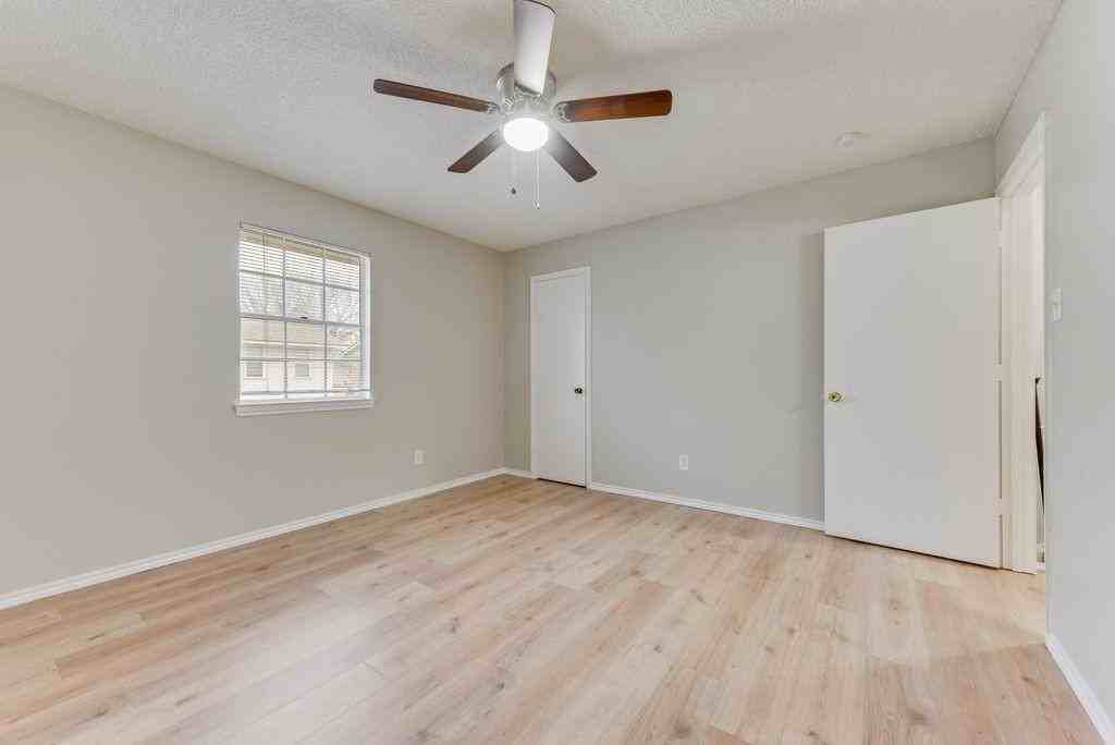 1726 W Sanford St #1726B - Photo 5 of 13