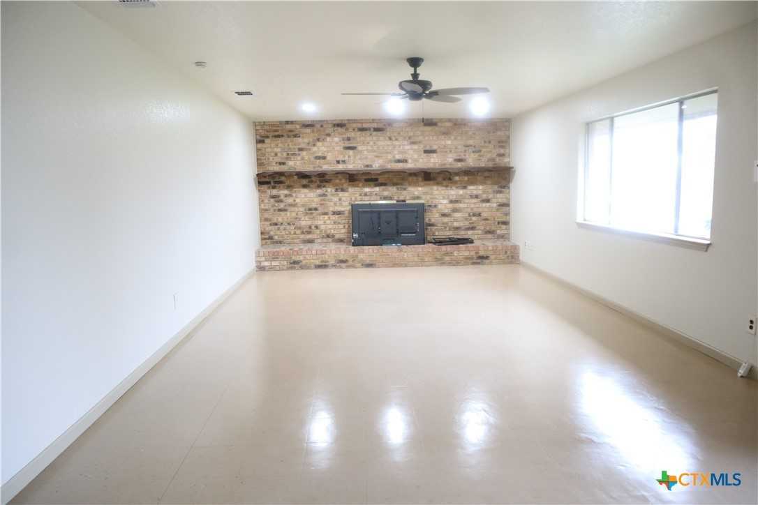 707 Old Seguin Luling Road #707 - Photo 4 of 18