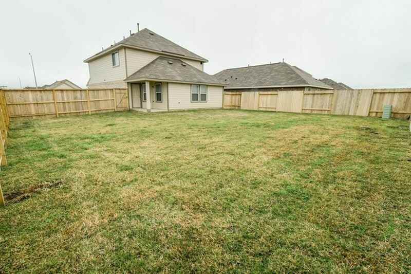 902 Ember Wood Court #902 - Photo 4 of 17