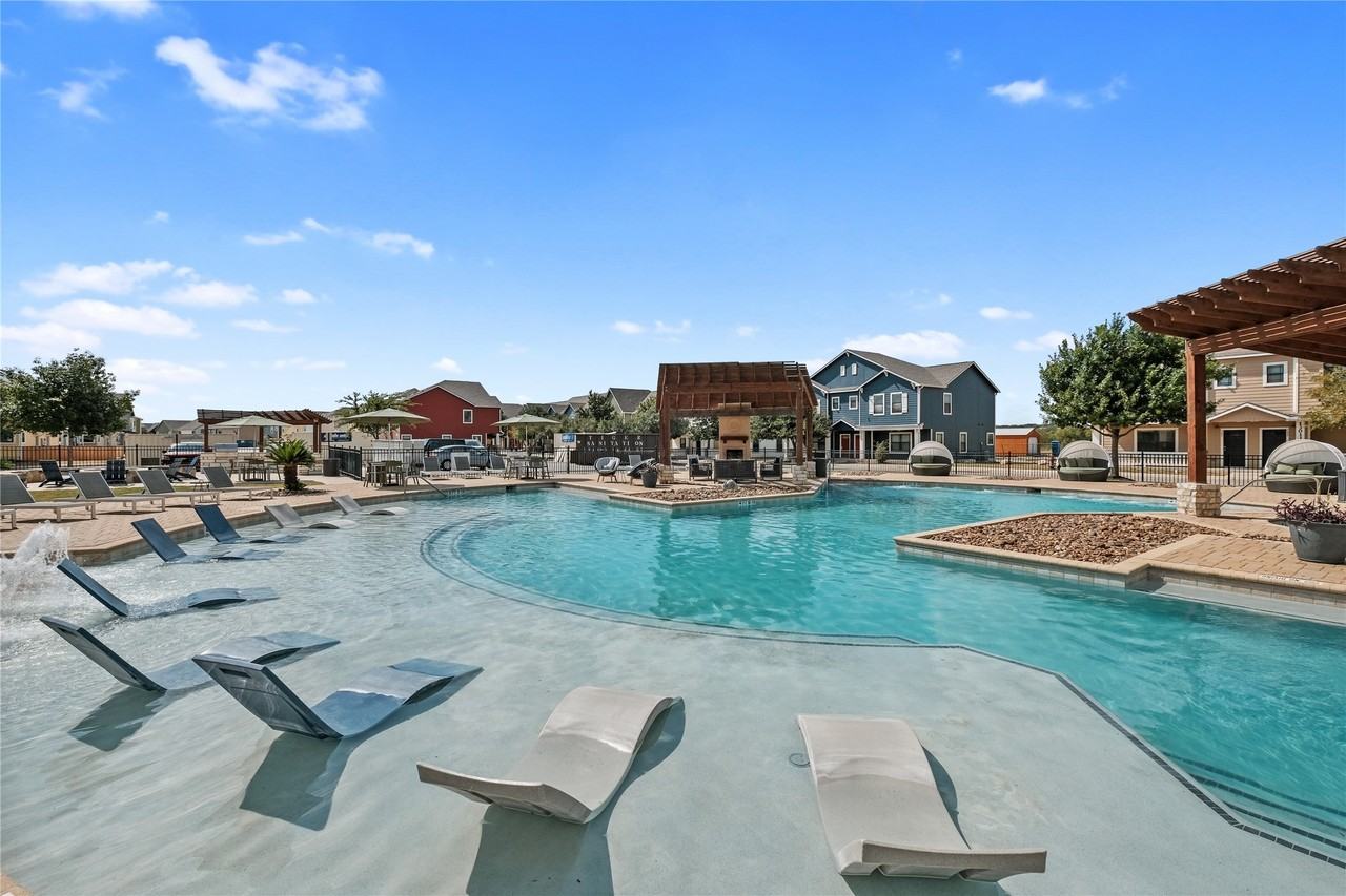 12722 Idledale Dr #12722 - Photo 2 of 19