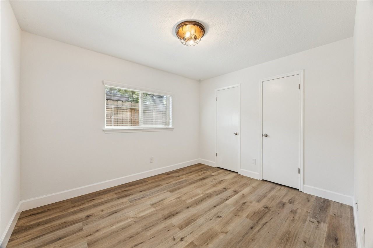 16710 Barkentine Lane #16710 - Photo 2 of 11