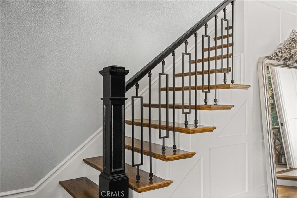 1055 Tustin Pines Way #1055 - Photo 4 of 31