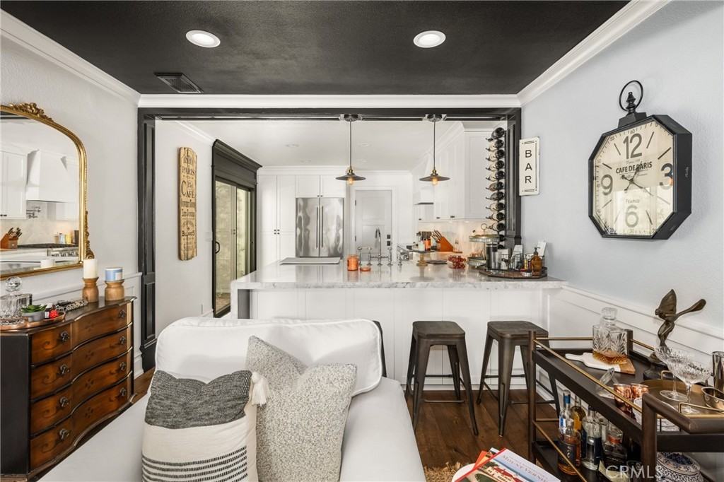 1055 Tustin Pines Way #1055 - Photo 5 of 31