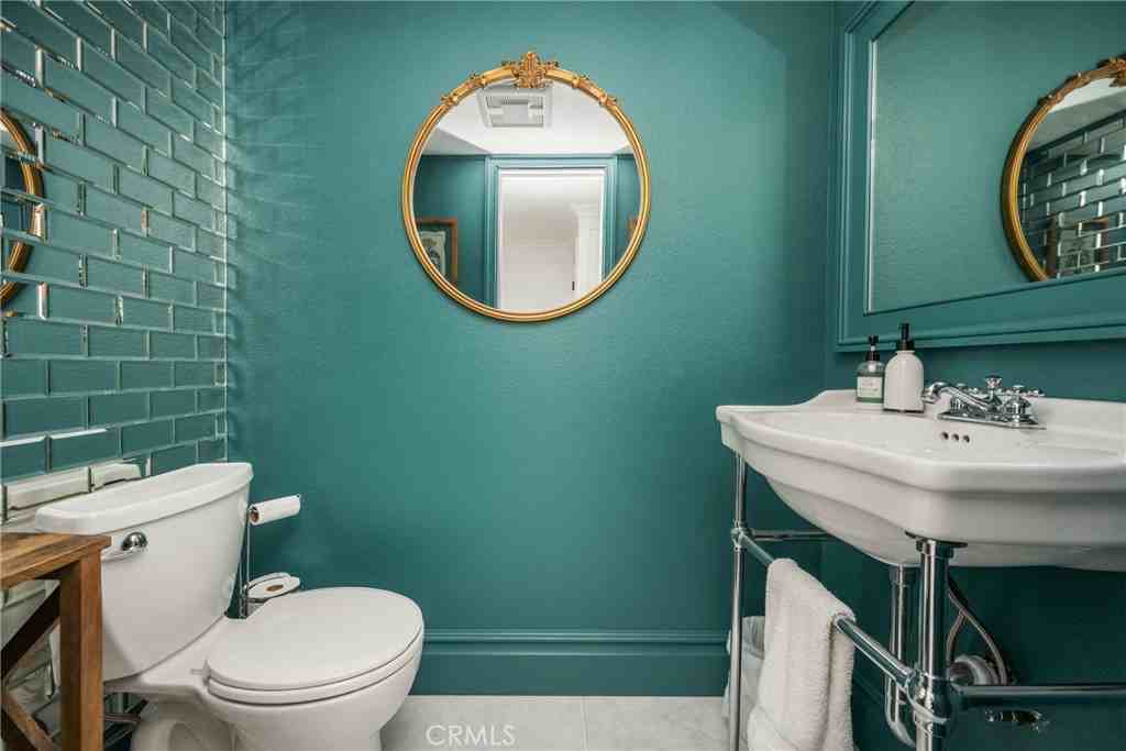 1055 Tustin Pines Way #1055 - Photo 7 of 31