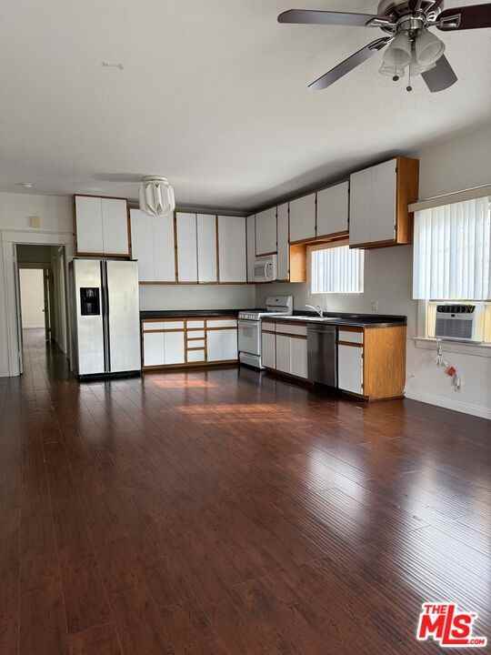 832 South Catalina Street #832 - Photo 2 of 3