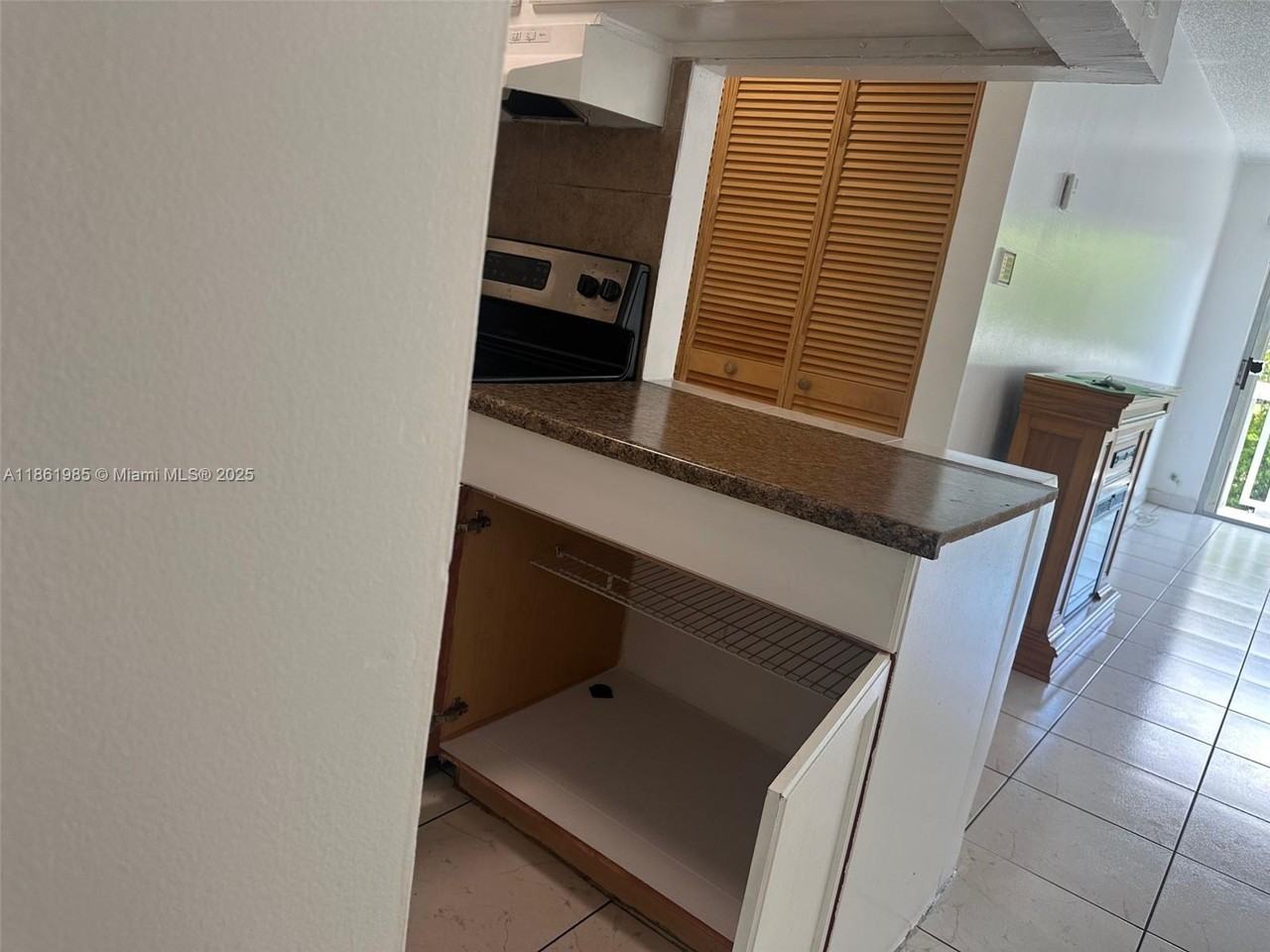 1801 Ne 140th St #1801-111 - Photo 3 of 21